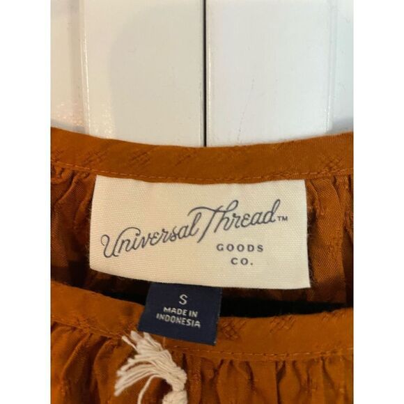 Universal threads NWT rusty orange smocked waist top small - Picture 5 of 11